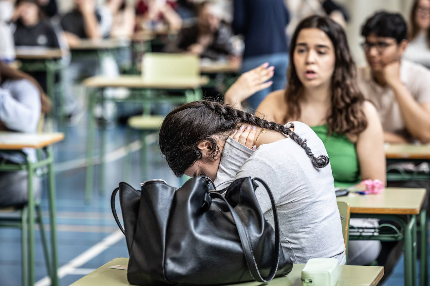 Las imágenes del primer día de la PAU en la UR