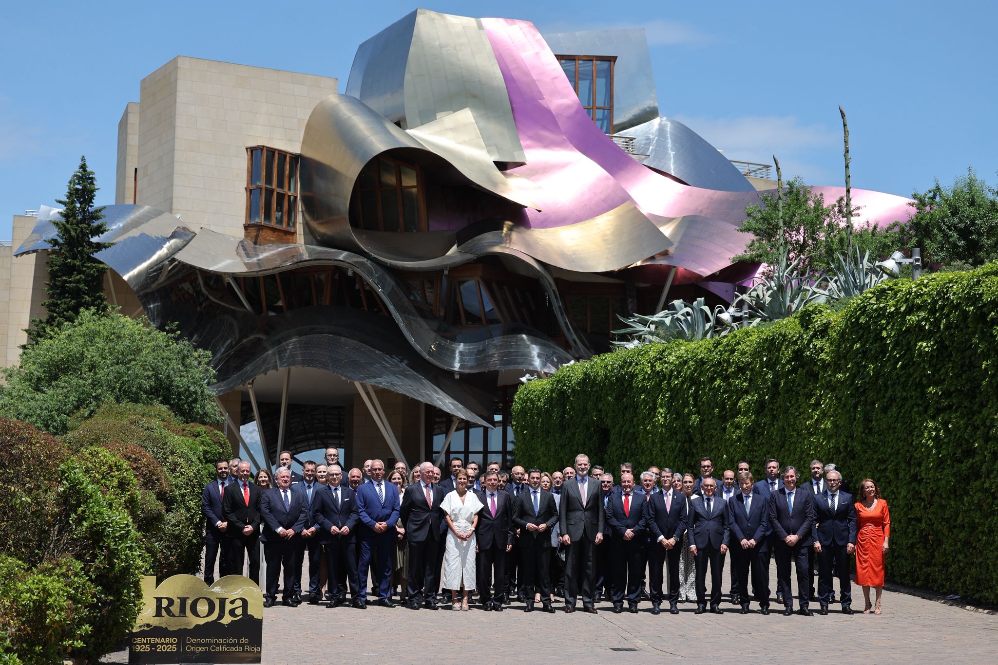 Las imágenes de la visita del Rey a Marqués de Riscal