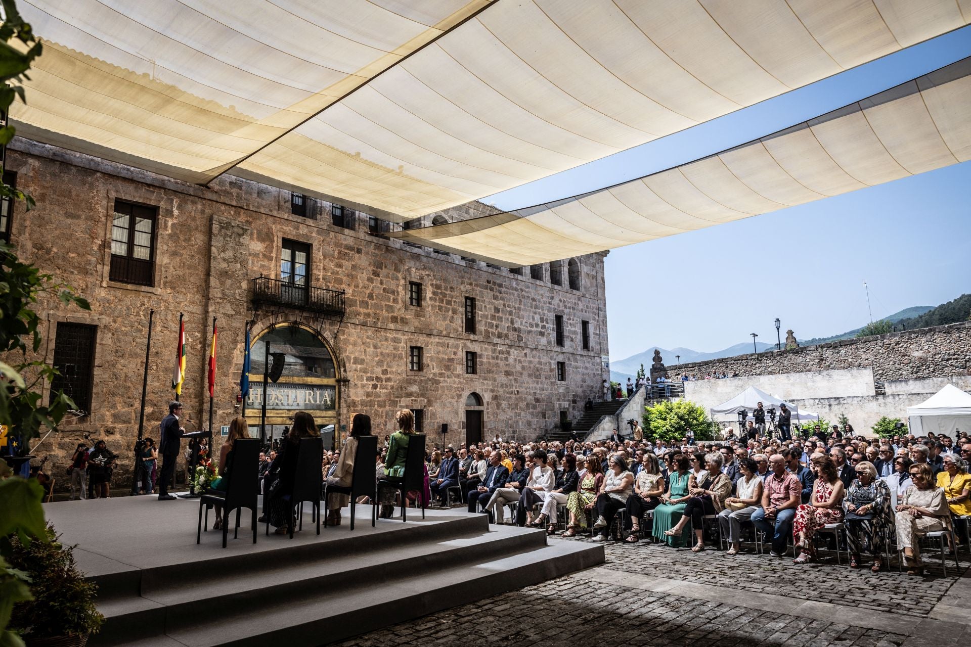 El acto institucional del Día de La Rioja, en imágenes