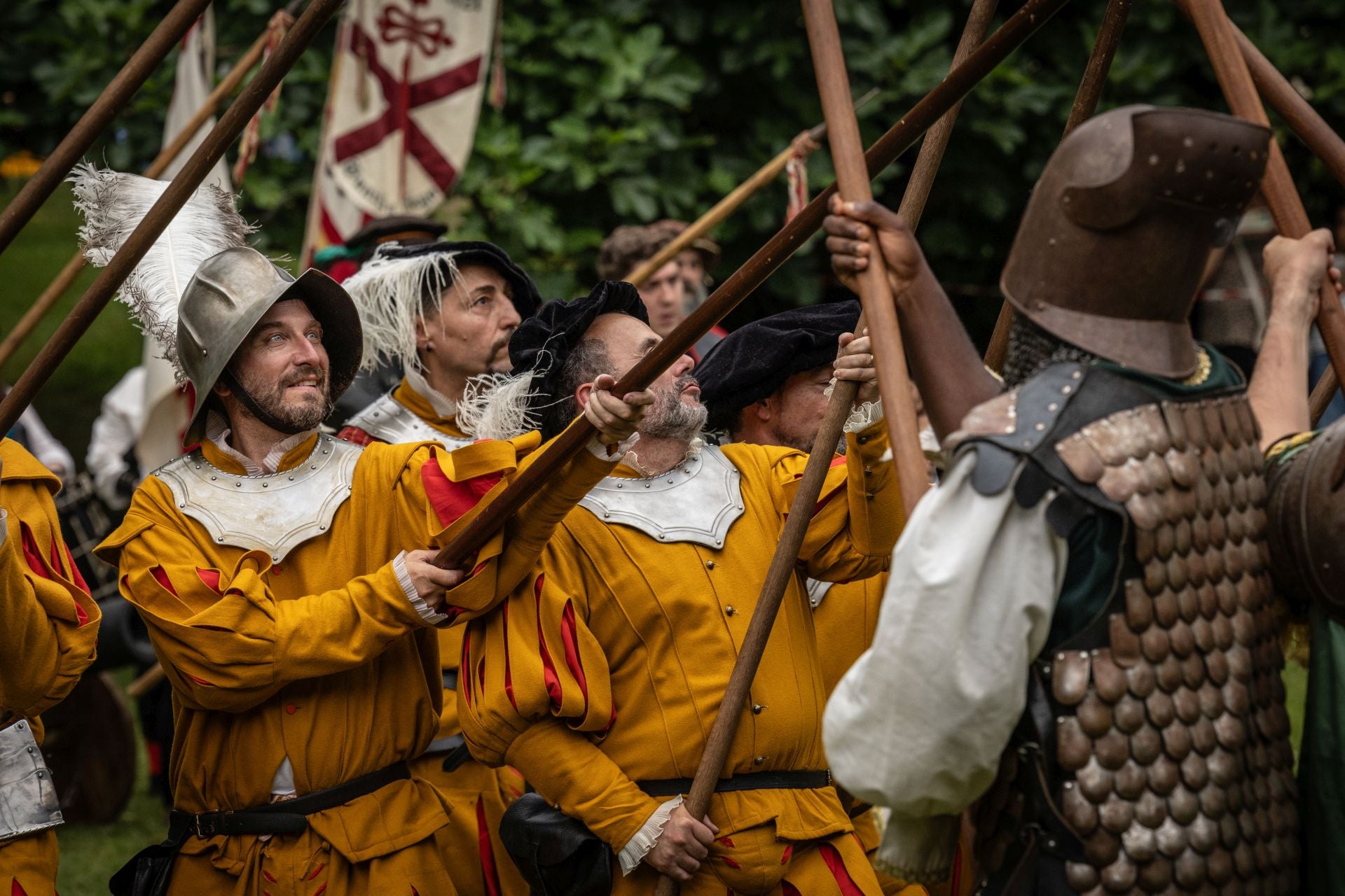 Recreación de las tropas logroñesas frente a las galas