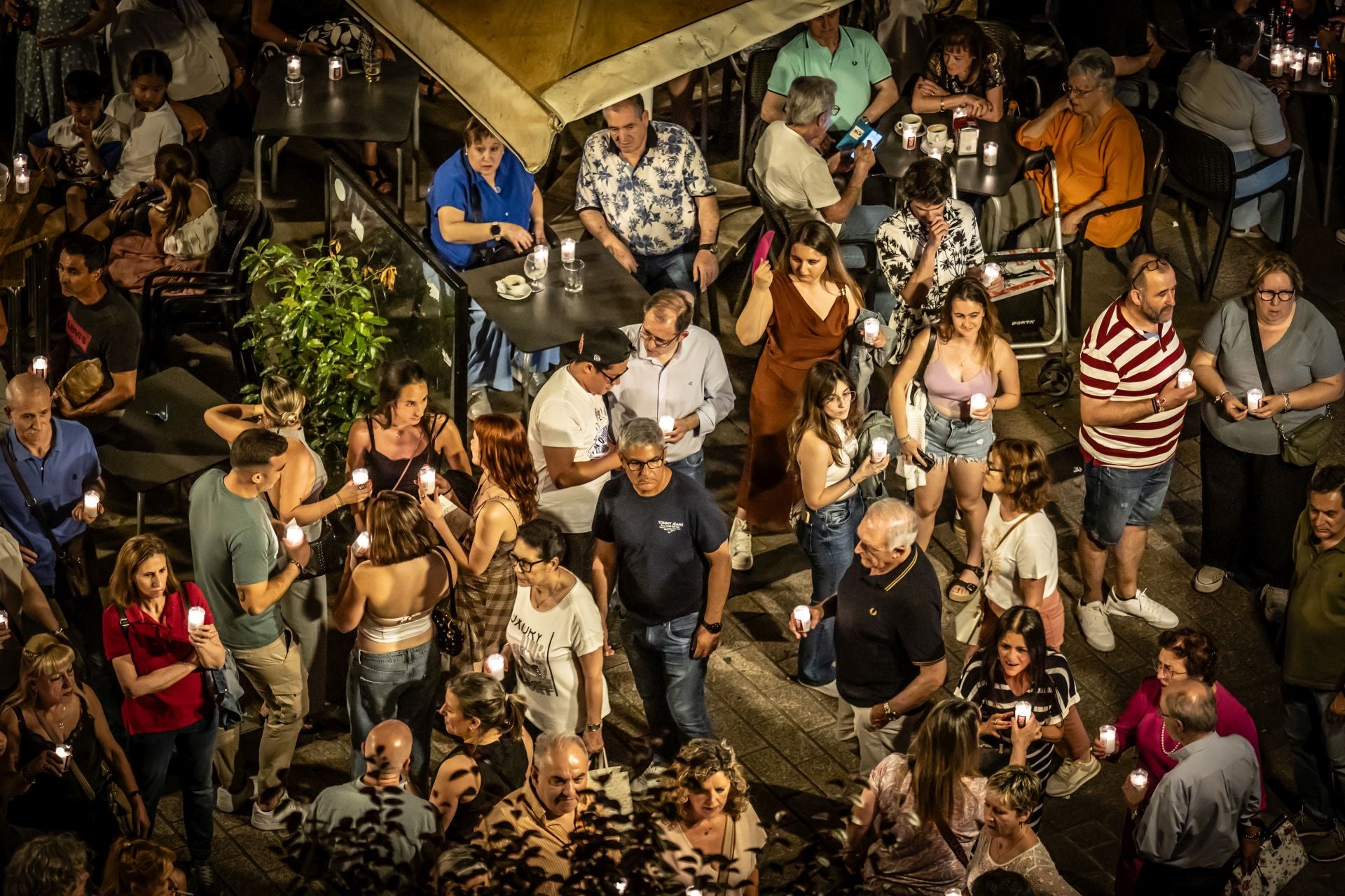 Las imágenes del desfile de luminarias
