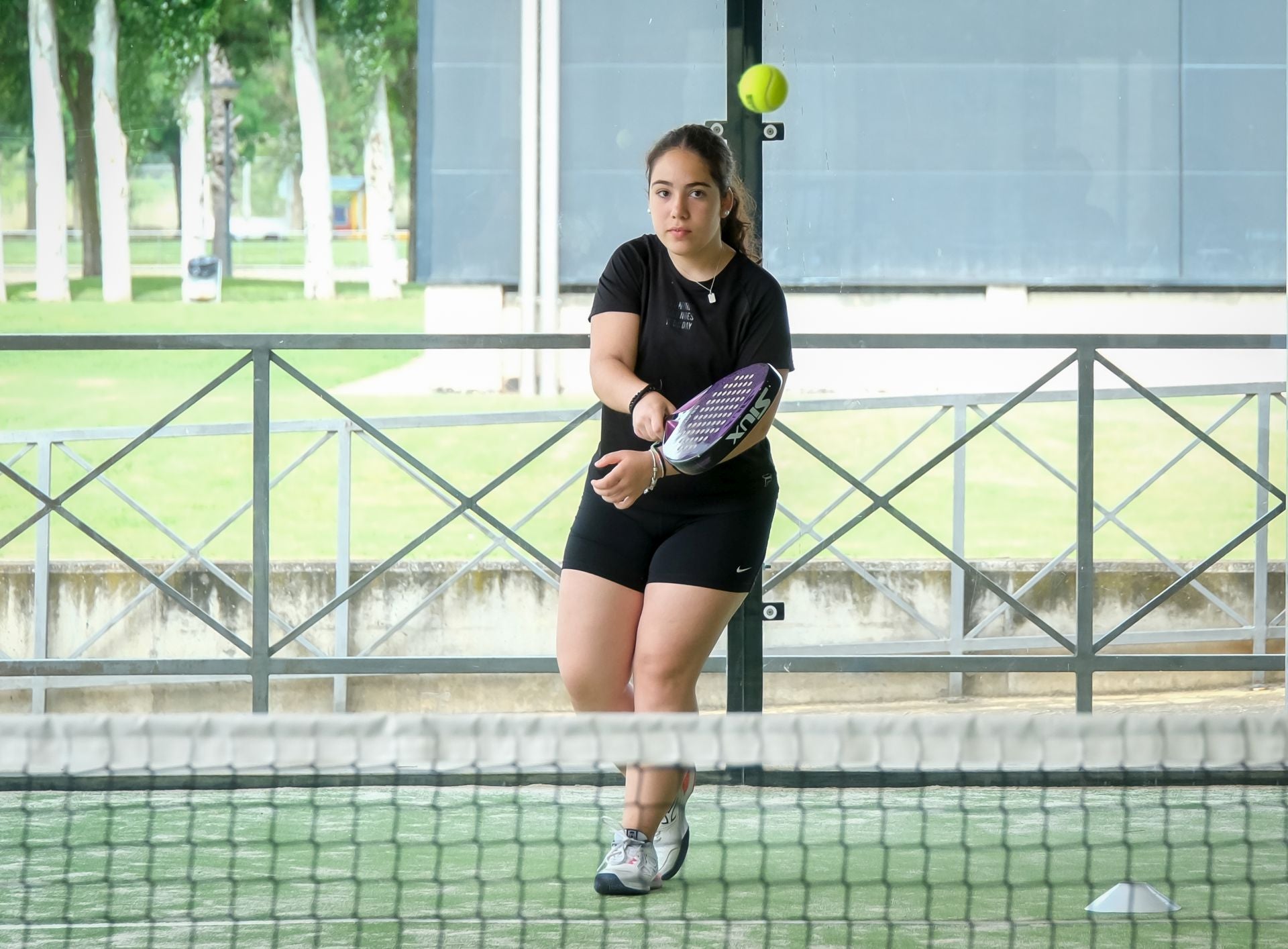 Las imágenes del clinic de pádel de Carolina Navarro en Calahorra