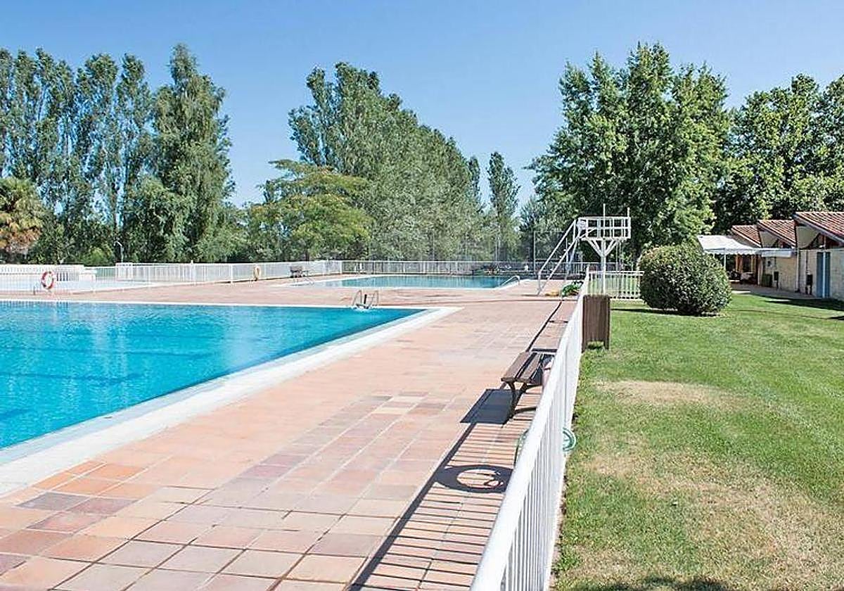 Una imagen de archivo de las piscinas municipales.