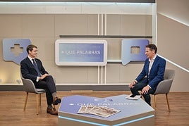 Gonzalo Capellán, entrevistado por Carlos Santamaría, este miércoles en TVR
