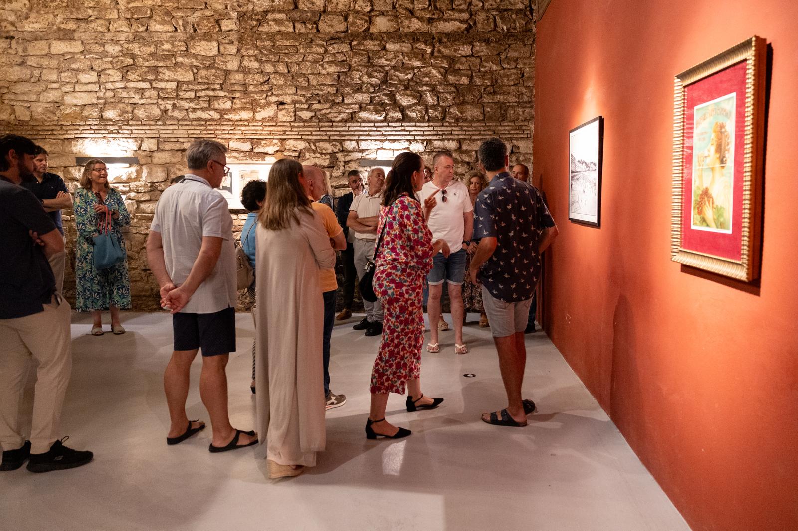 Las imágenes de la cata solidaria de Pioneros