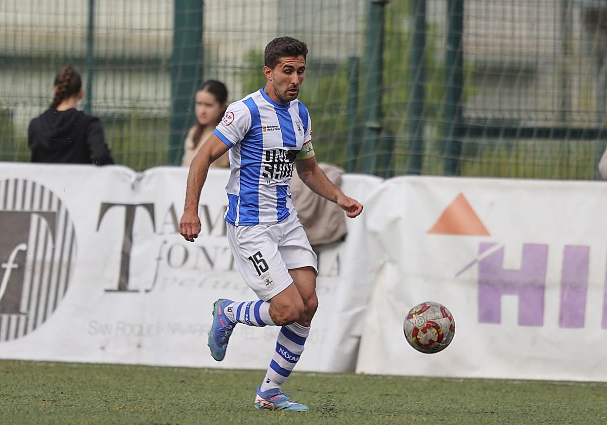 El Náxara renueva a otro de sus capitanes: Iván Rojo