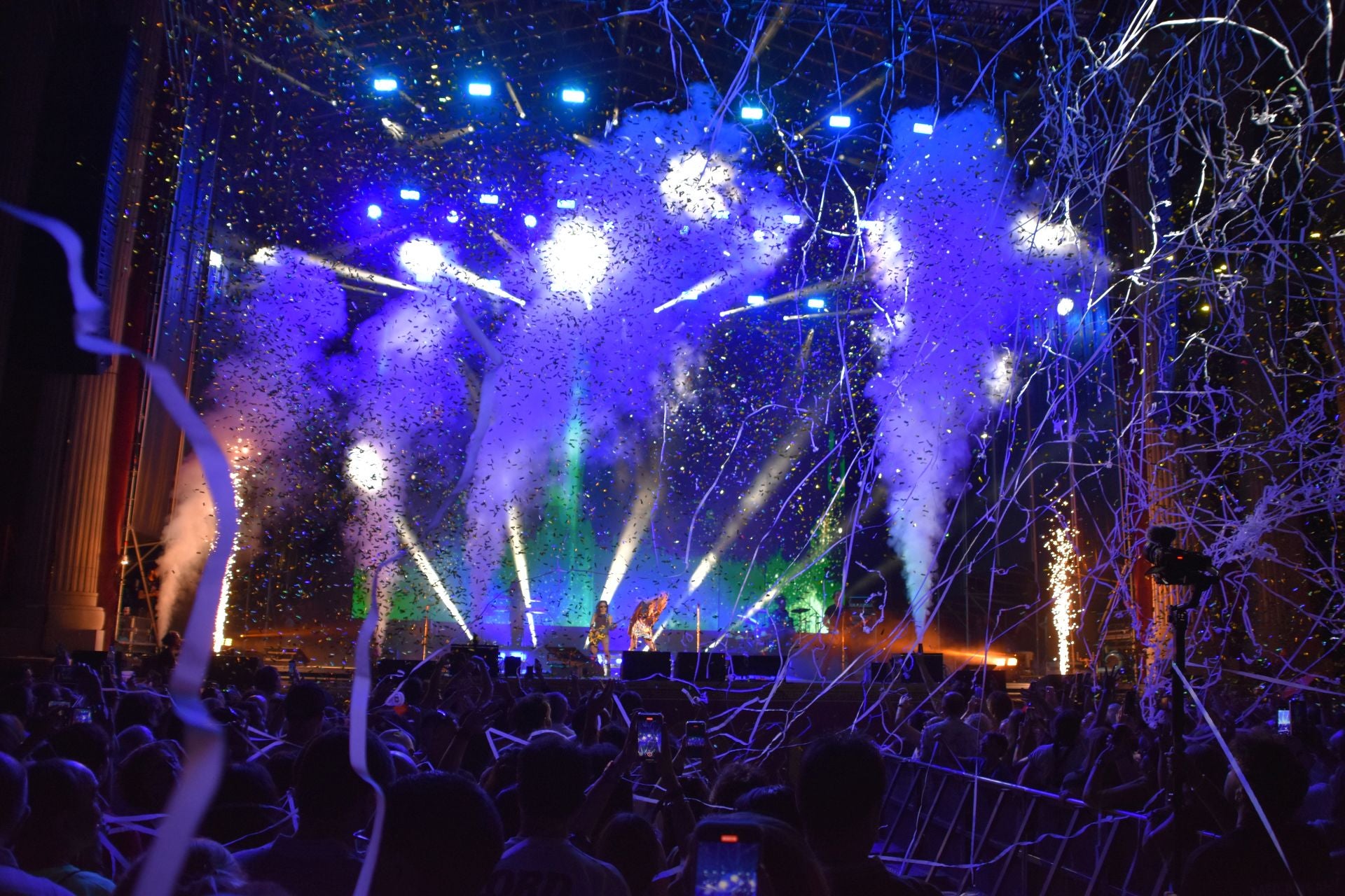 Paulina Rubio, Los Secretos y Alejo Stivel entusiasmaron en el Gran Reserva