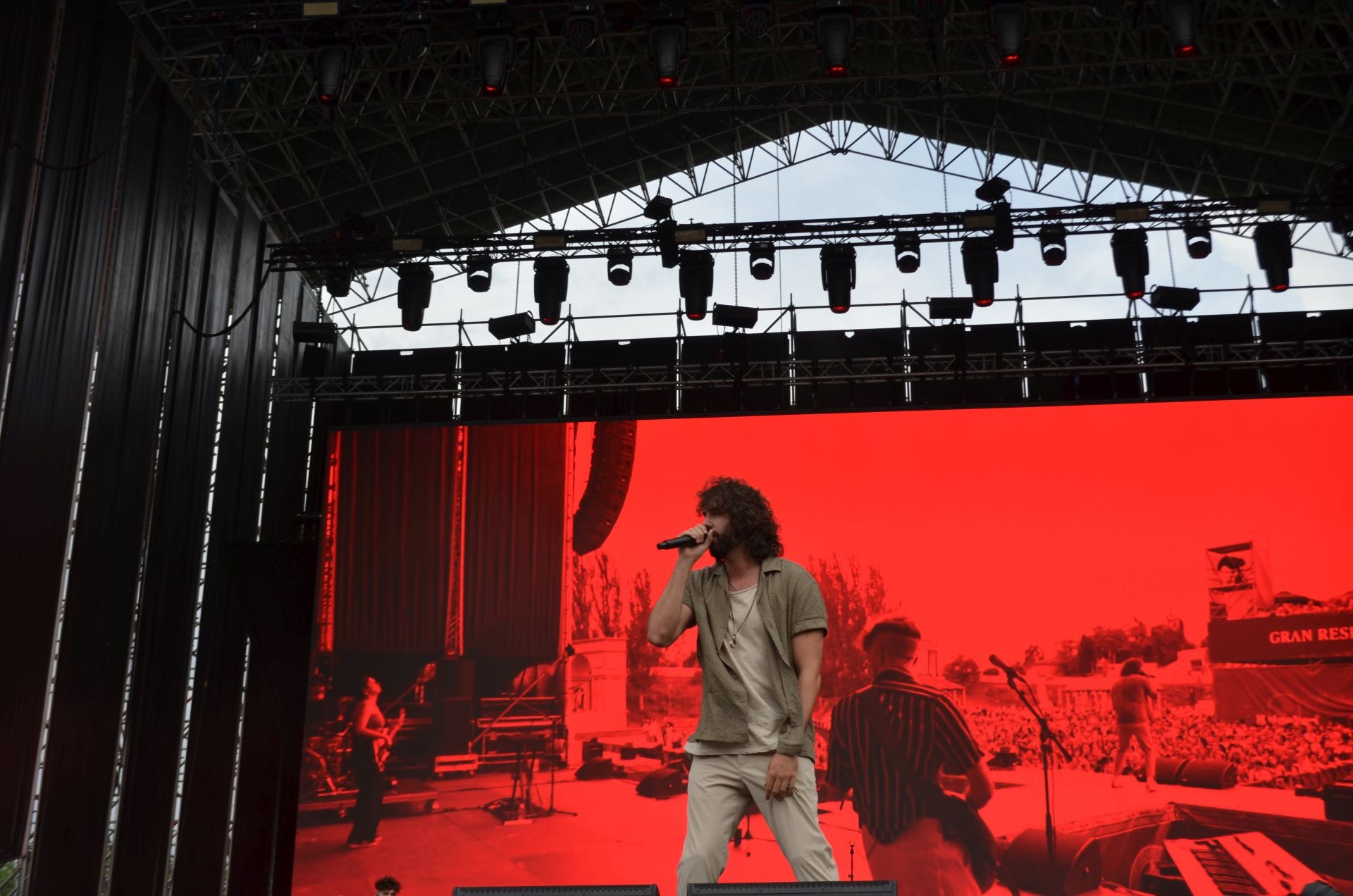 El público disfruta de los conciertos del sábado del Festival Gran Reserva