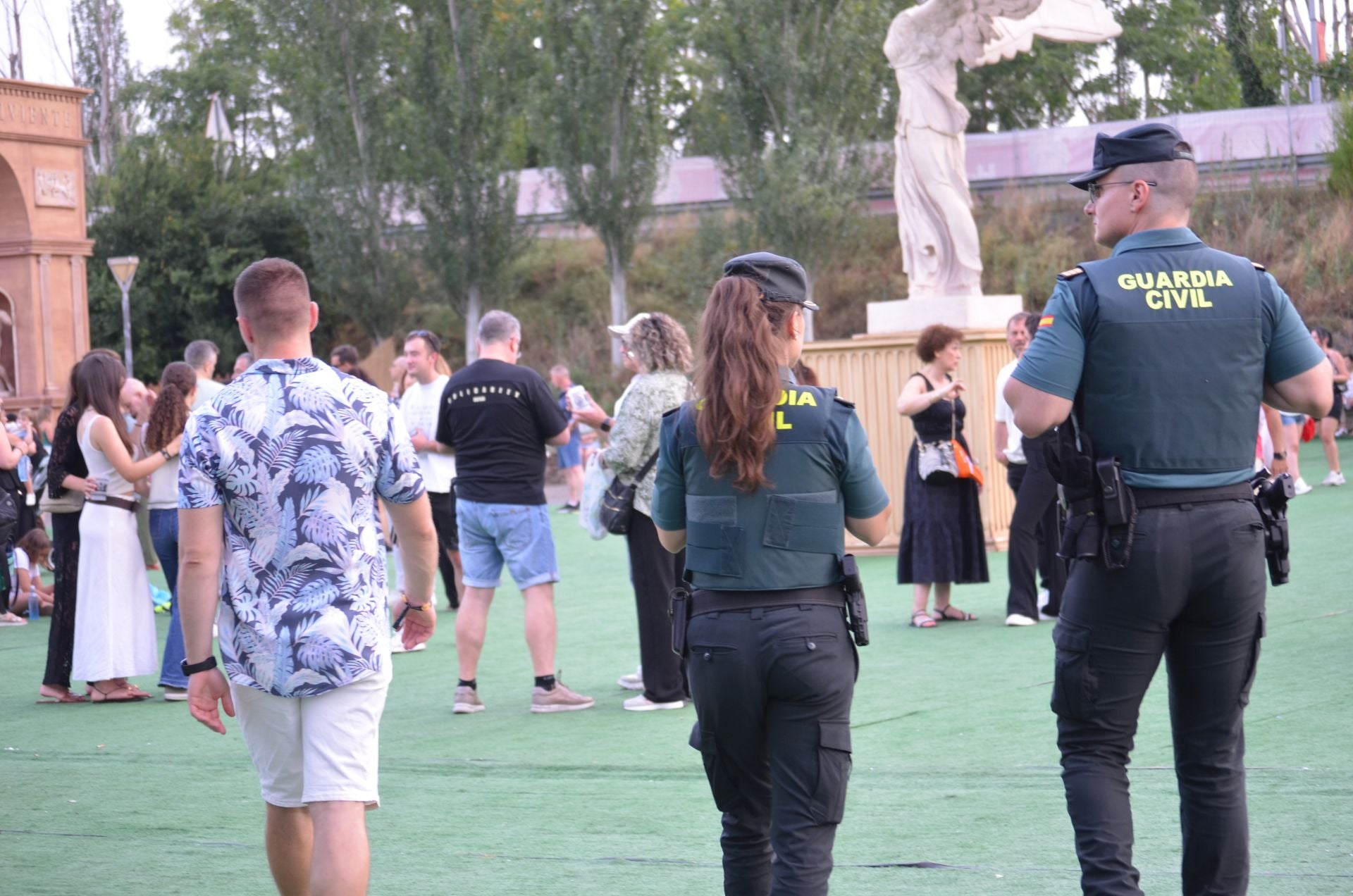 El público disfruta de los conciertos del sábado del Festival Gran Reserva