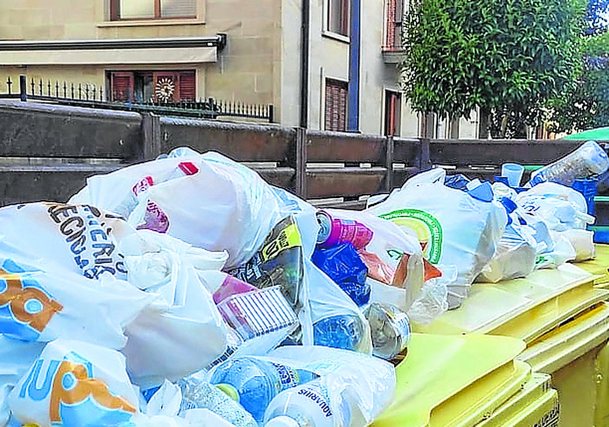 Palomas, calor, San Bernabé, vino... en el Teléfono del Lector de hoy