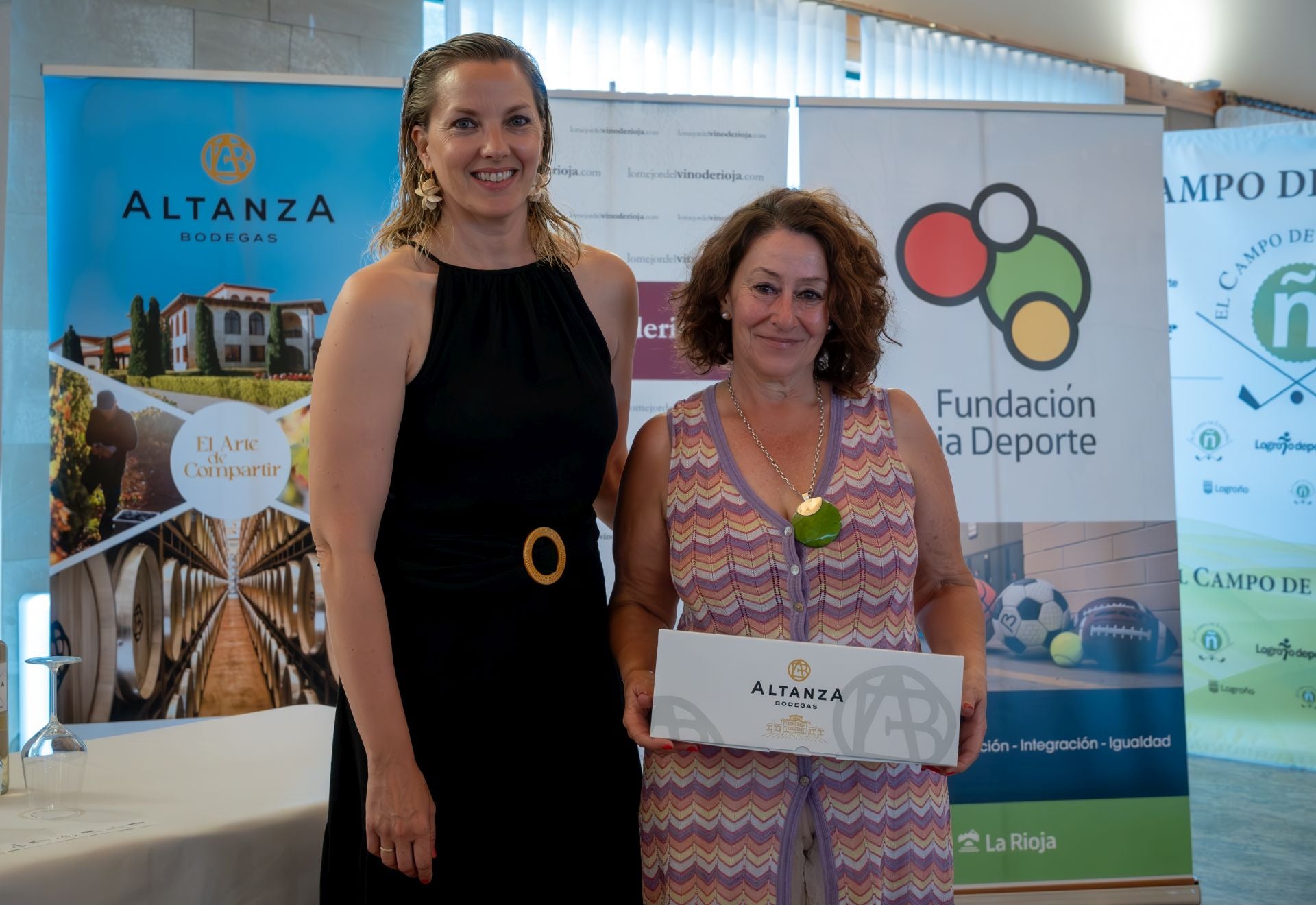 Torneos de golf Rioja&amp;Vino con Bodegas Altanza: entrega de premios y cata