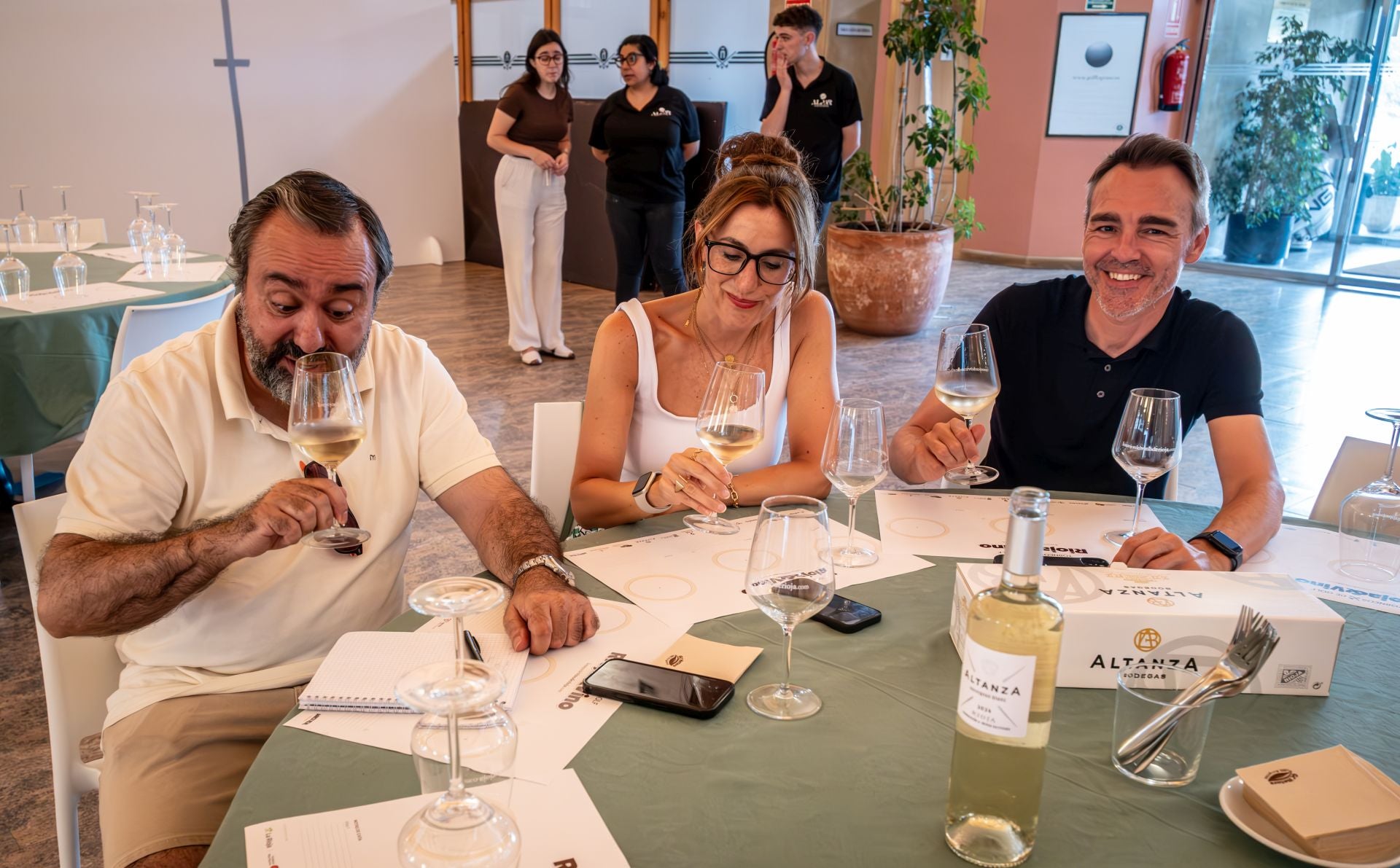 Torneos de golf Rioja&amp;Vino con Bodegas Altanza: entrega de premios y cata