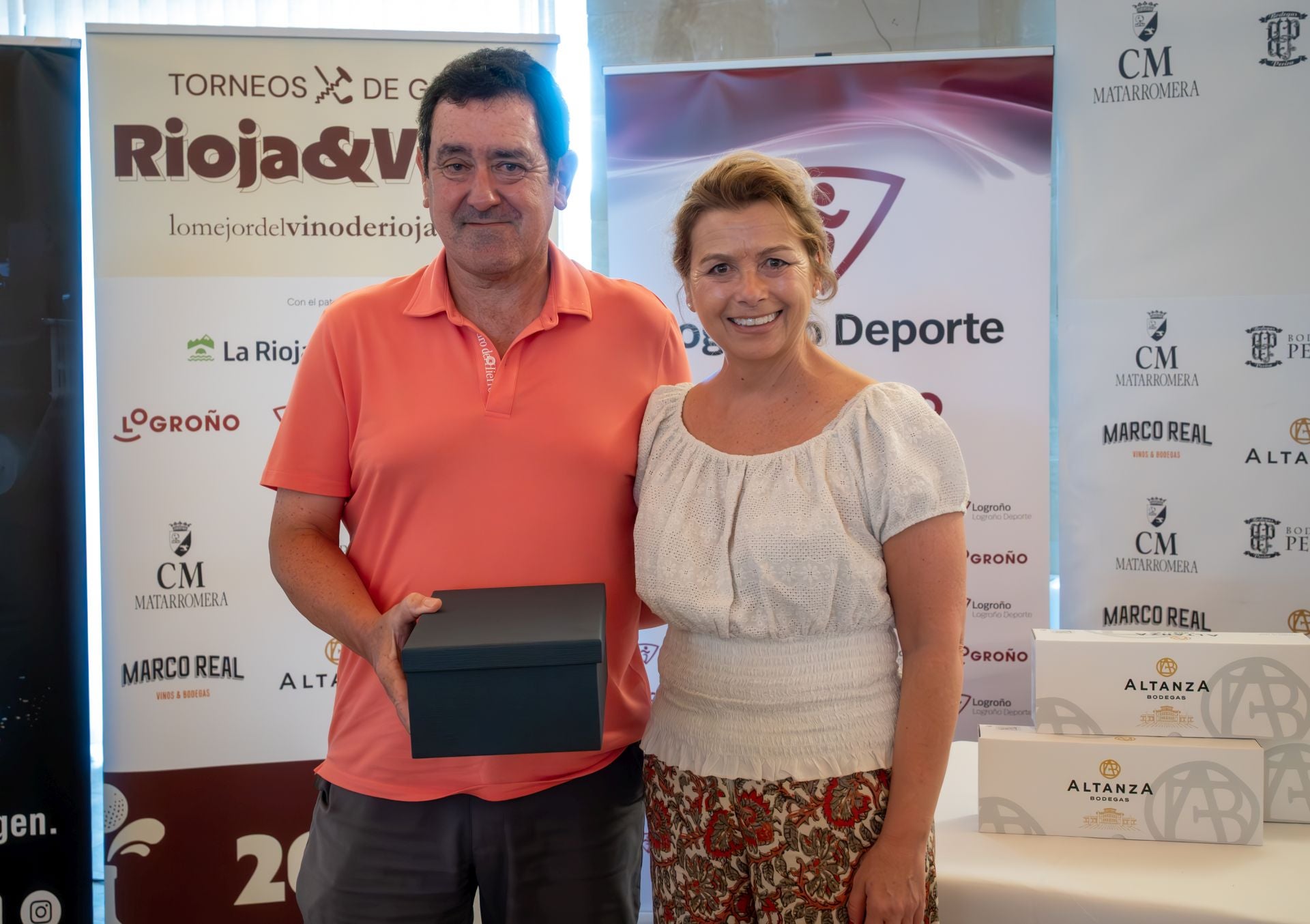 Torneos de golf Rioja&amp;Vino con Bodegas Altanza: entrega de premios y cata