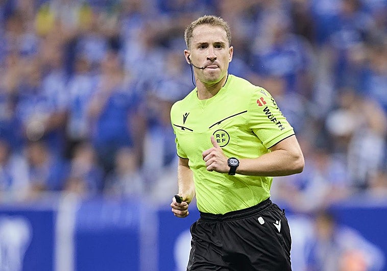 El riojano Miguel Sesma Espinosa durante el partido en el que el Oviedo logr´o el ascenso.