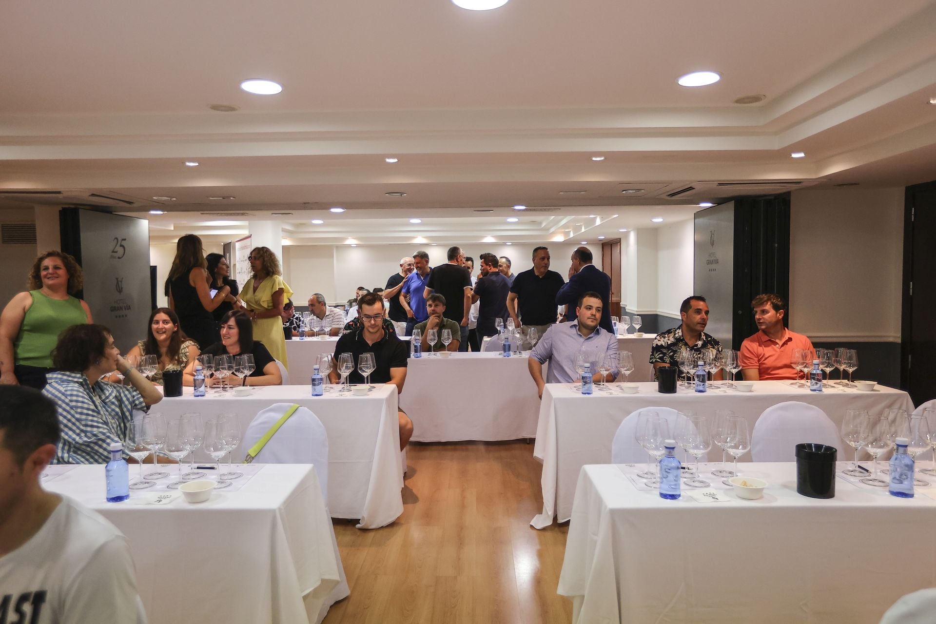 Bárbara Palacios presenta su colección de vinos para lomejordelvino