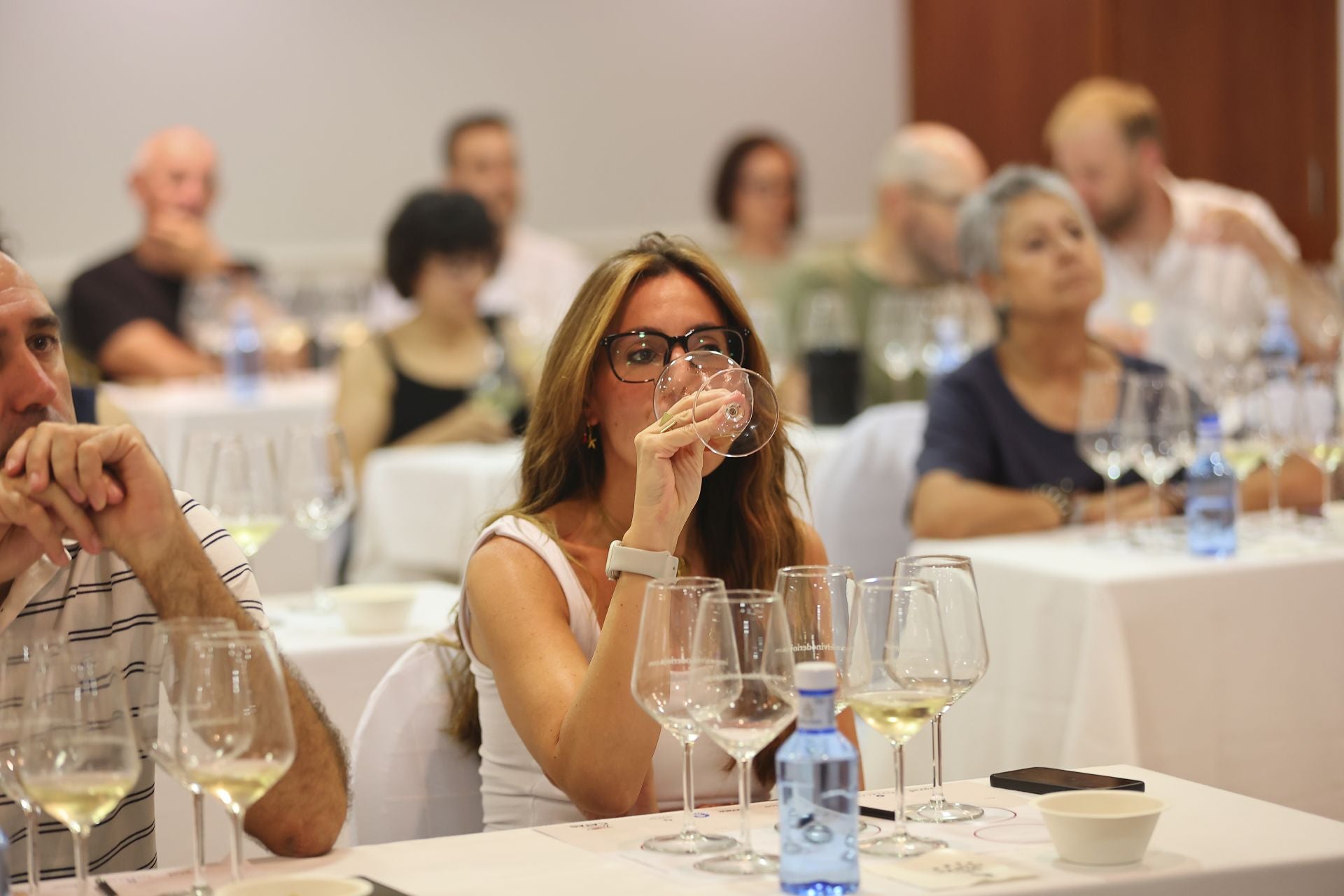 Bárbara Palacios presenta su colección de vinos para lomejordelvino