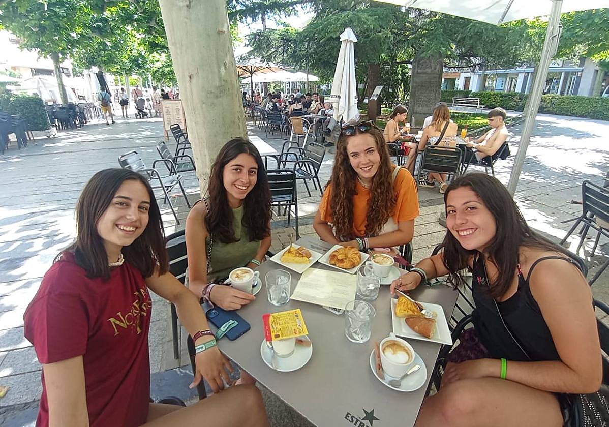 Noches de fiesta en el festival Holika de Calahorra, mañanas de recargas