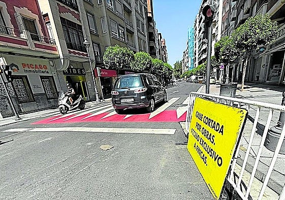 El horario de verano de la biblioteca, la limpieza o el carril ciclopeatonal, en el Teléfono del Lector