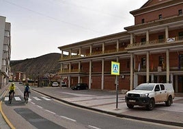 El pleno de Cervera aprueba dos mociones de Vinea de terrazas y voluminosos y rechaza otras tres