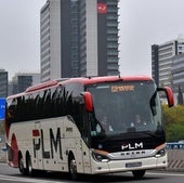 Autobús de PLM en Madrid.