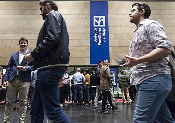 Imagen de una de las ferias de Bodegas Familiares de Rioja