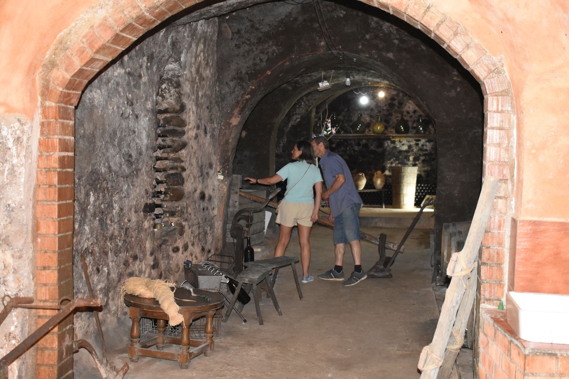 La VI Enoexperiencia BQ repartió 1.100 copas en Quel