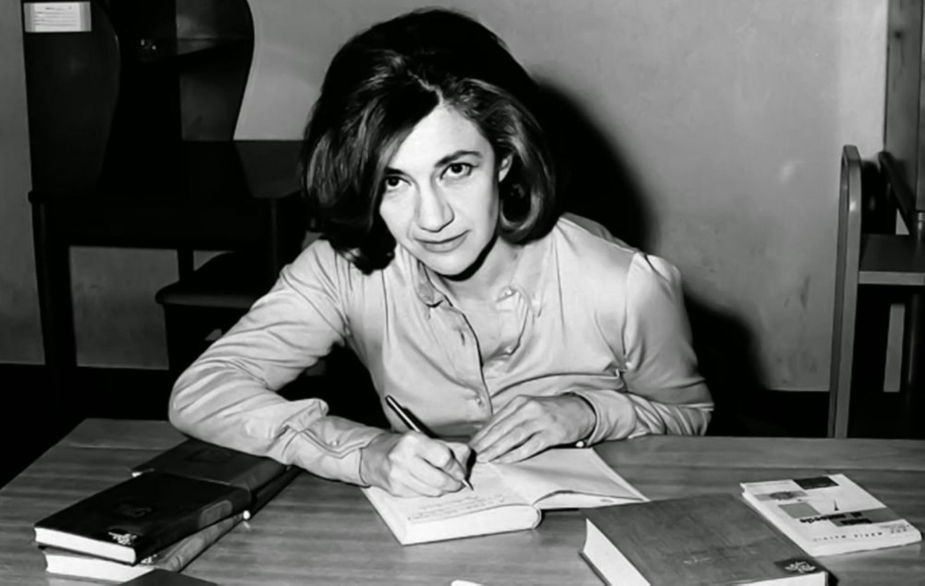 Ana María Matute, en su juventud,.