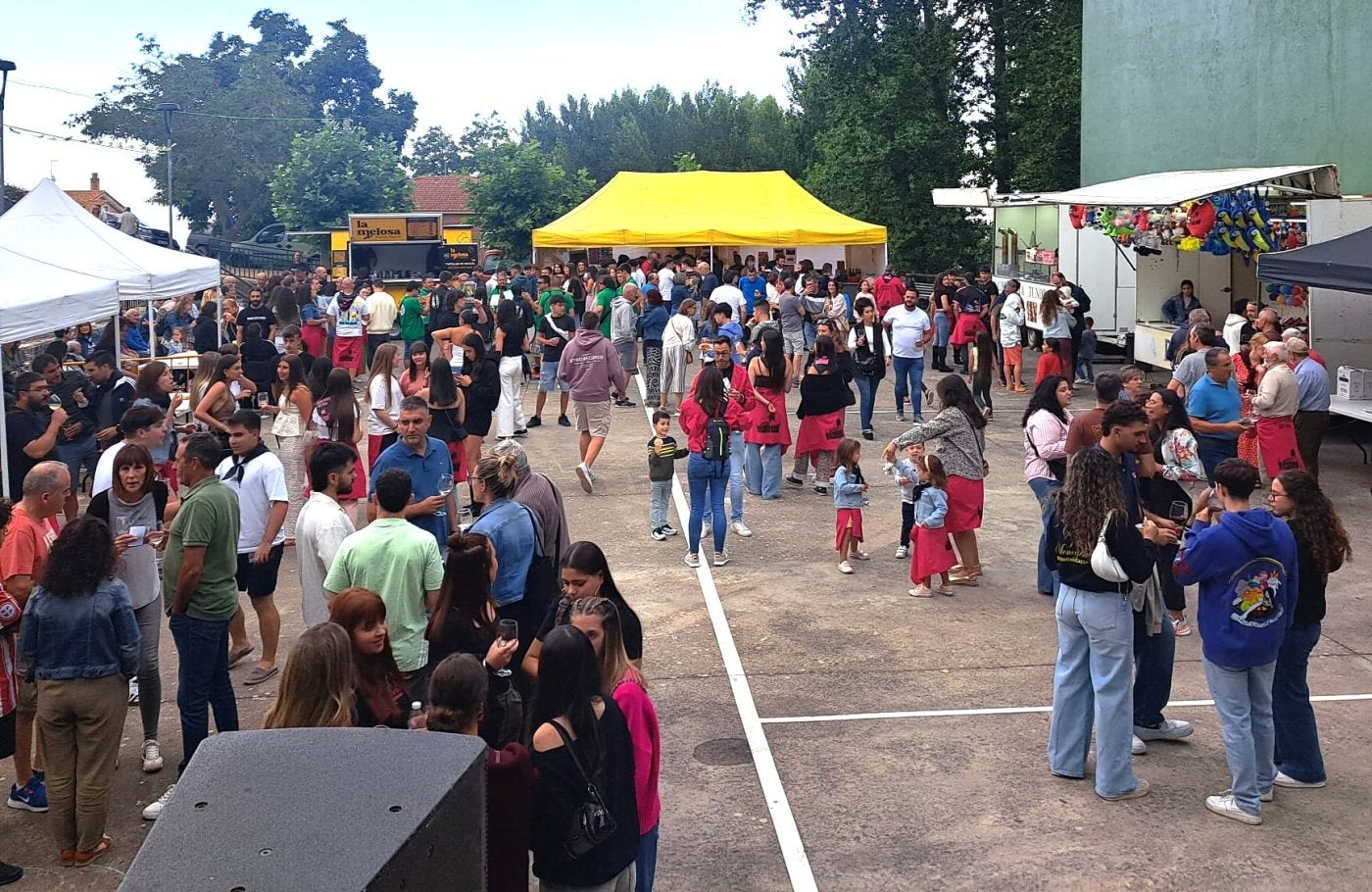 IV Feria del vino en el frontón de Las Ruedas de Ocón.