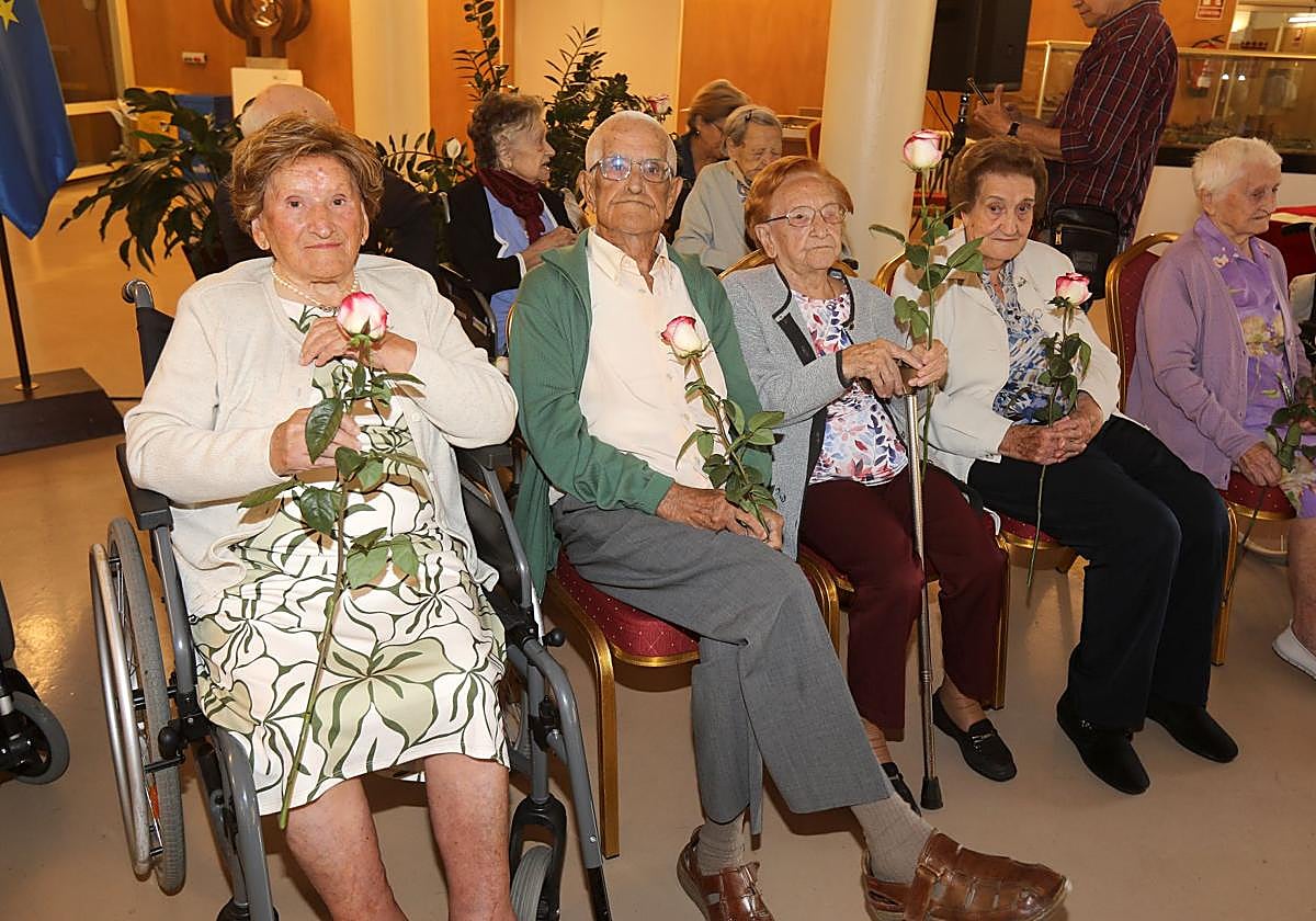 Las imágenes del homenaje a los abuelos de Logroño