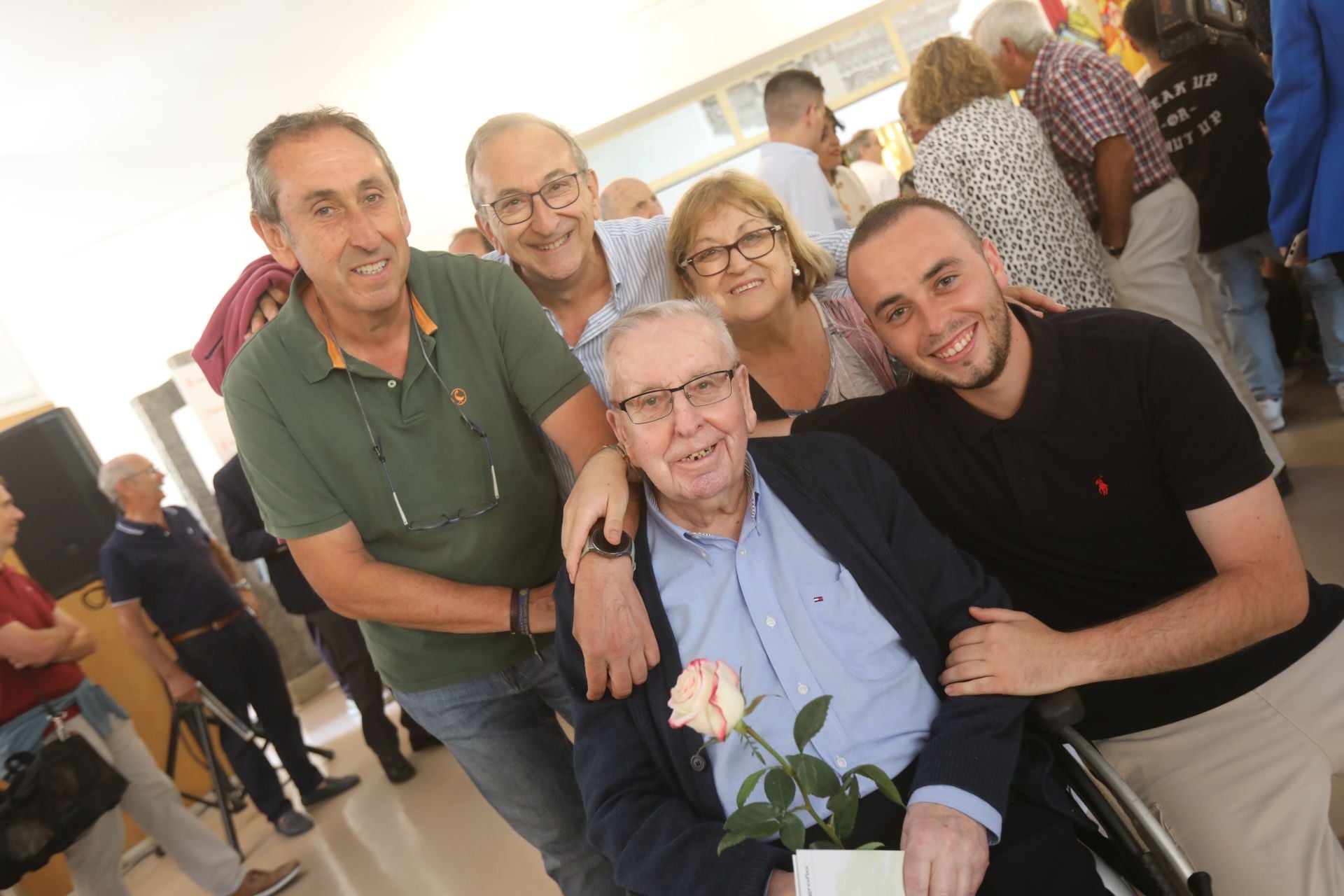 Las imágenes del homenaje a los abuelos de Logroño