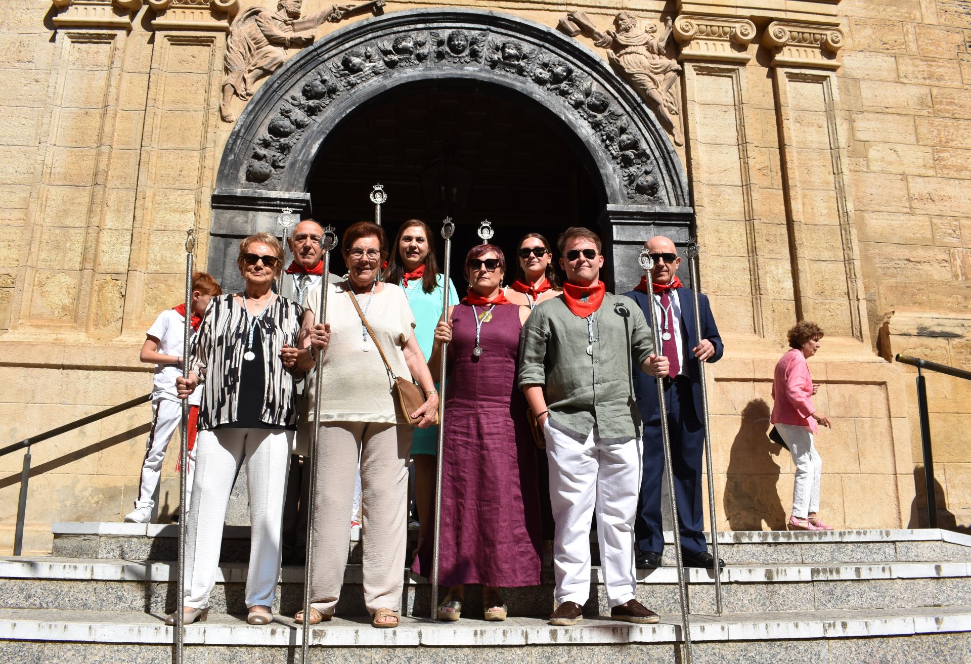 Procesión, misa, gigantes y bailes de la Gaita