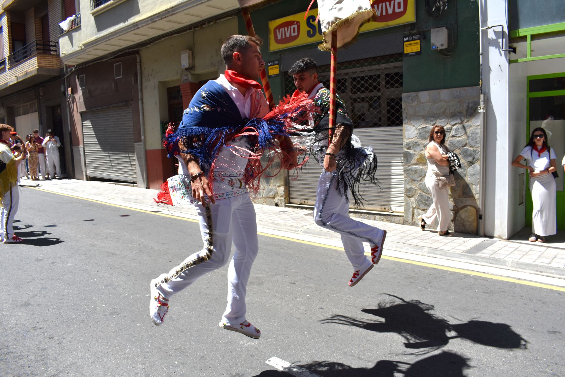Procesión, misa, gigantes y bailes de la Gaita