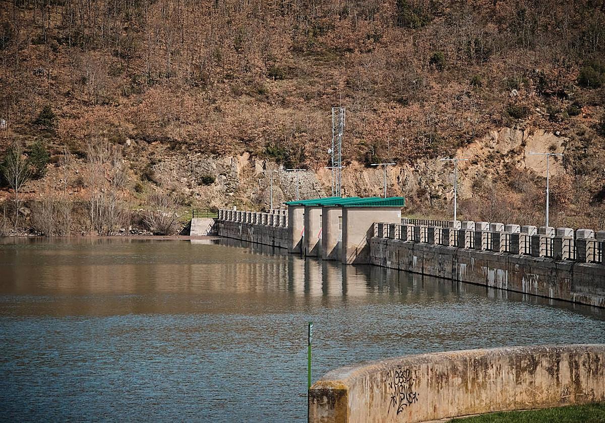 Embalse de González Lacasa, durante el mes de marzo.