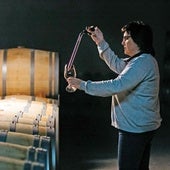 Ana Barrón, en la bodega
