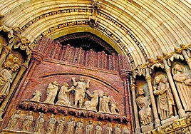 Con otra música al Pórtico de la Gloria