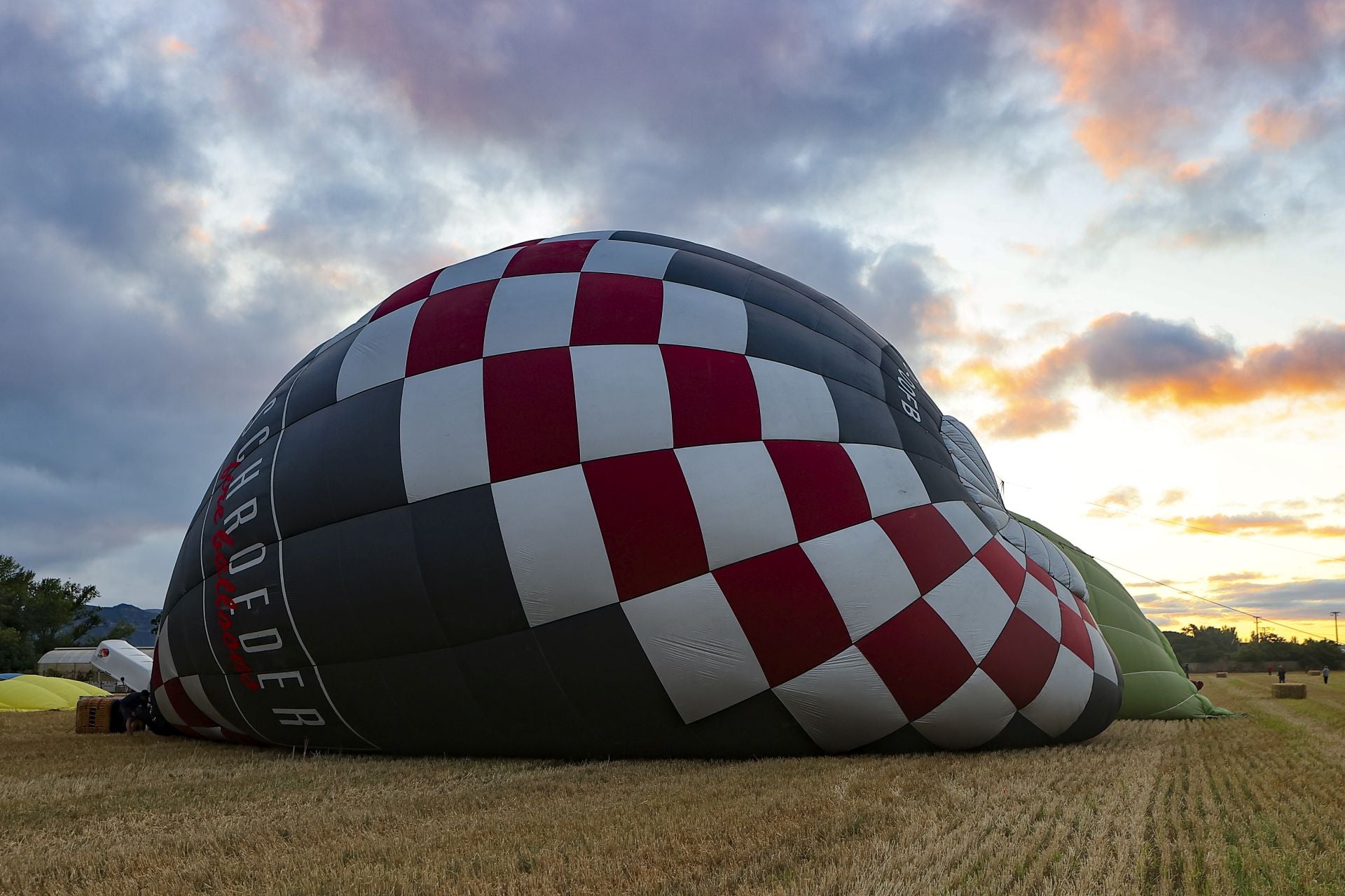 La vuelta a Haro en 26 globos