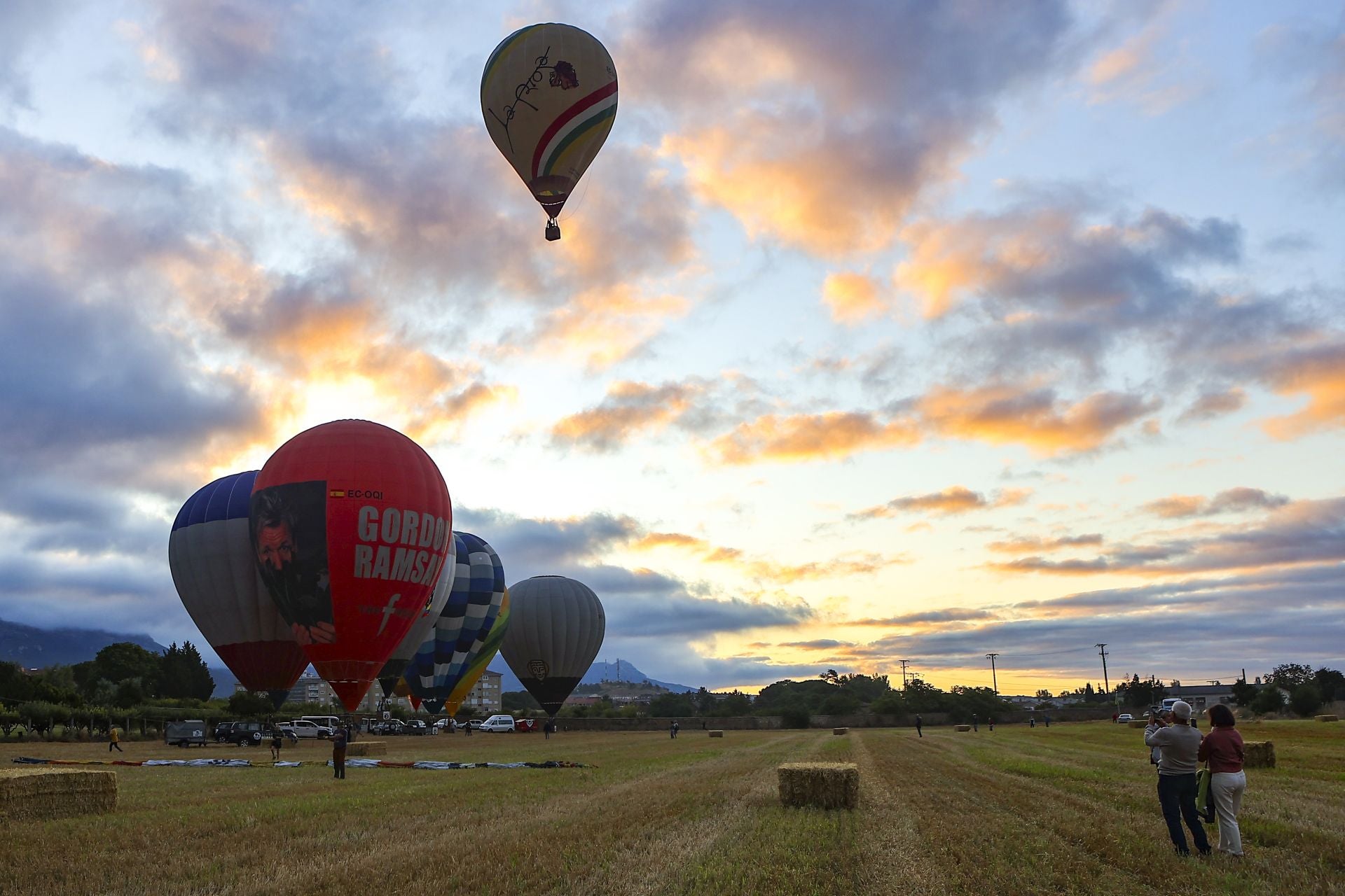 La vuelta a Haro en 26 globos