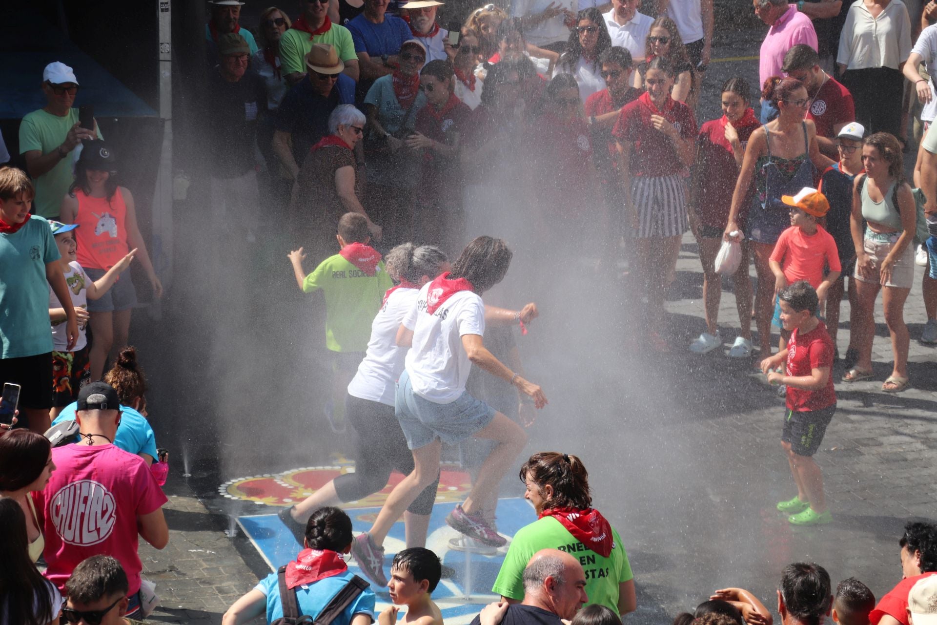 Primer día de las fiestas de Arnedillo