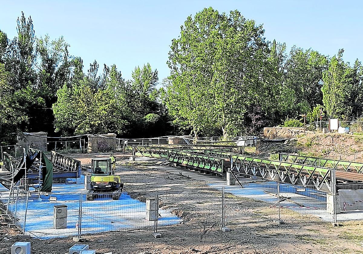 Desmontado el puente de Alberite