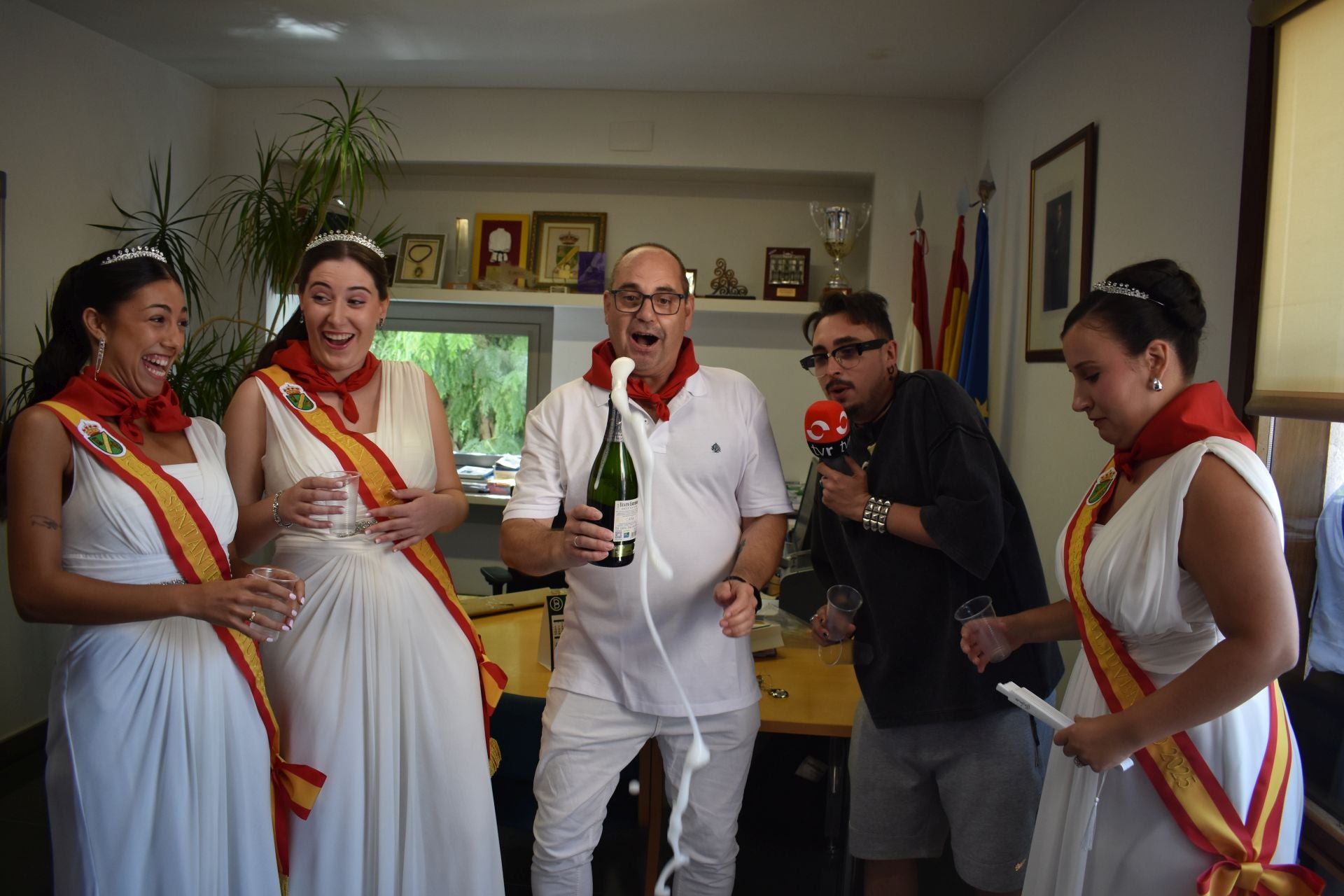 Las imágenes del cohete de las fiestas de Rincón de Soto