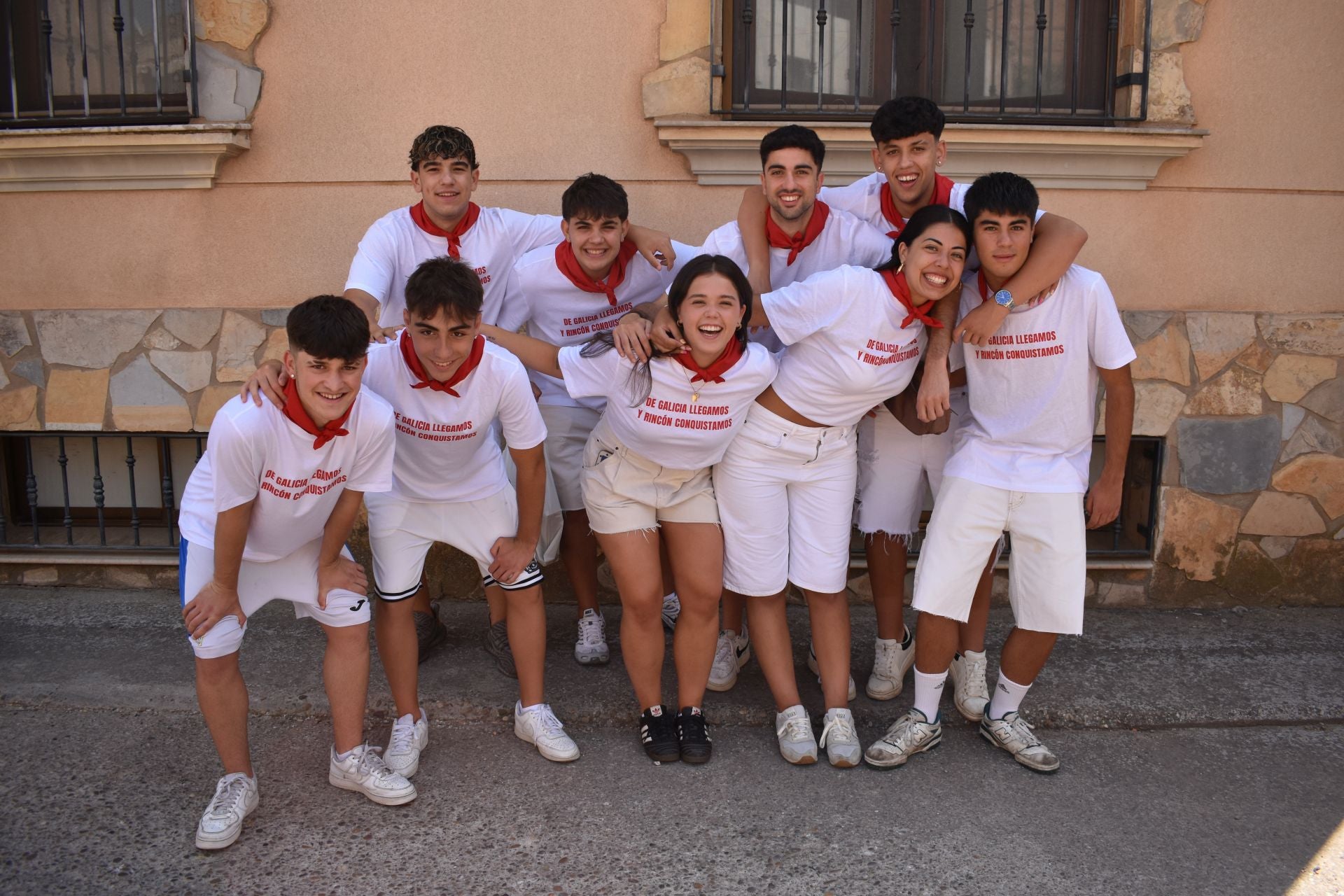 Las imágenes del cohete de las fiestas de Rincón de Soto