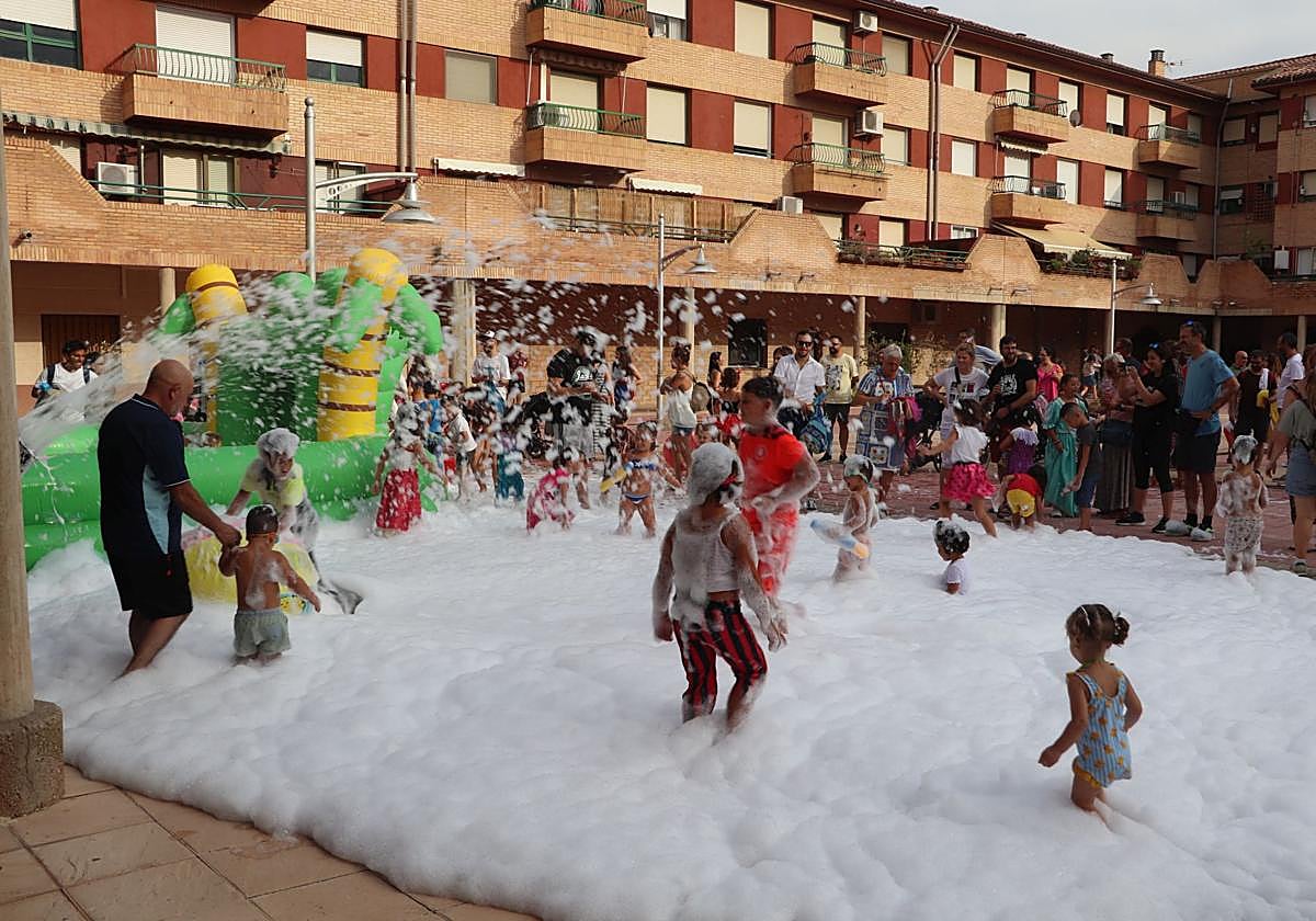 La fiesta infantil de disfraces.