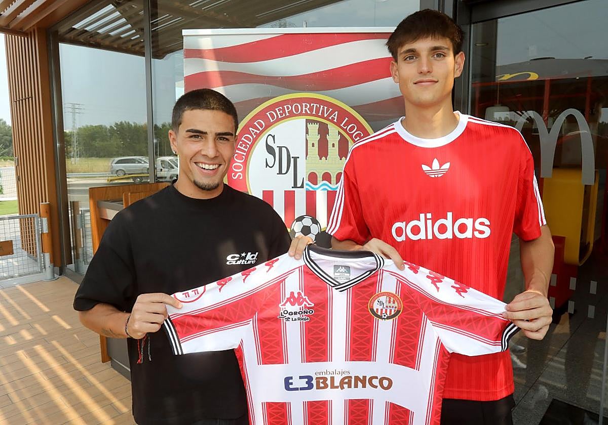 Diego Núñez e Iván Fernández, este jueves durante la presentación.