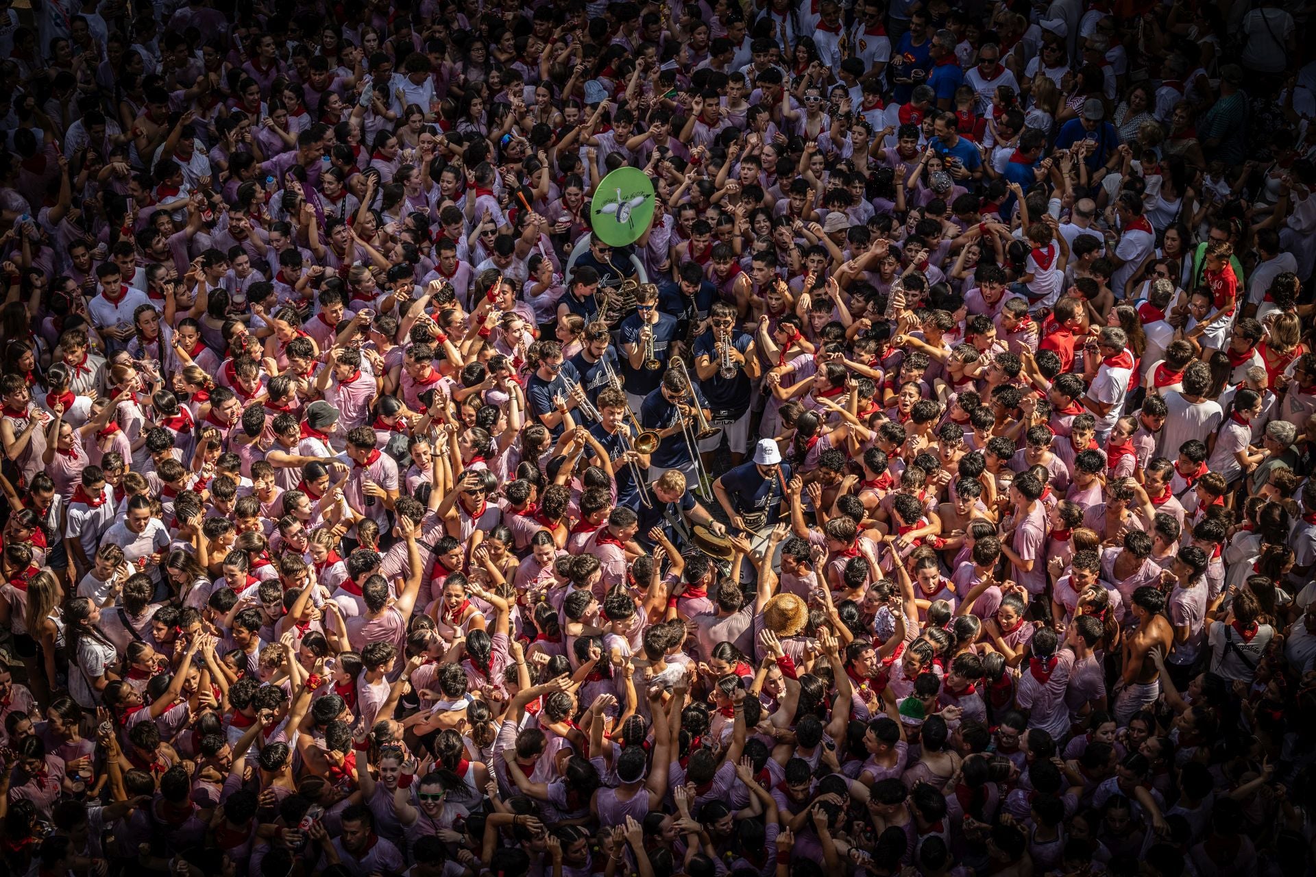 La fiesta se adueña de Alfaro: las imágenes