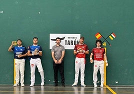 Iribarren y Arbizu abren con victoria el torneo Tarón