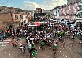 Nalda honra a la Virgen y San Roque