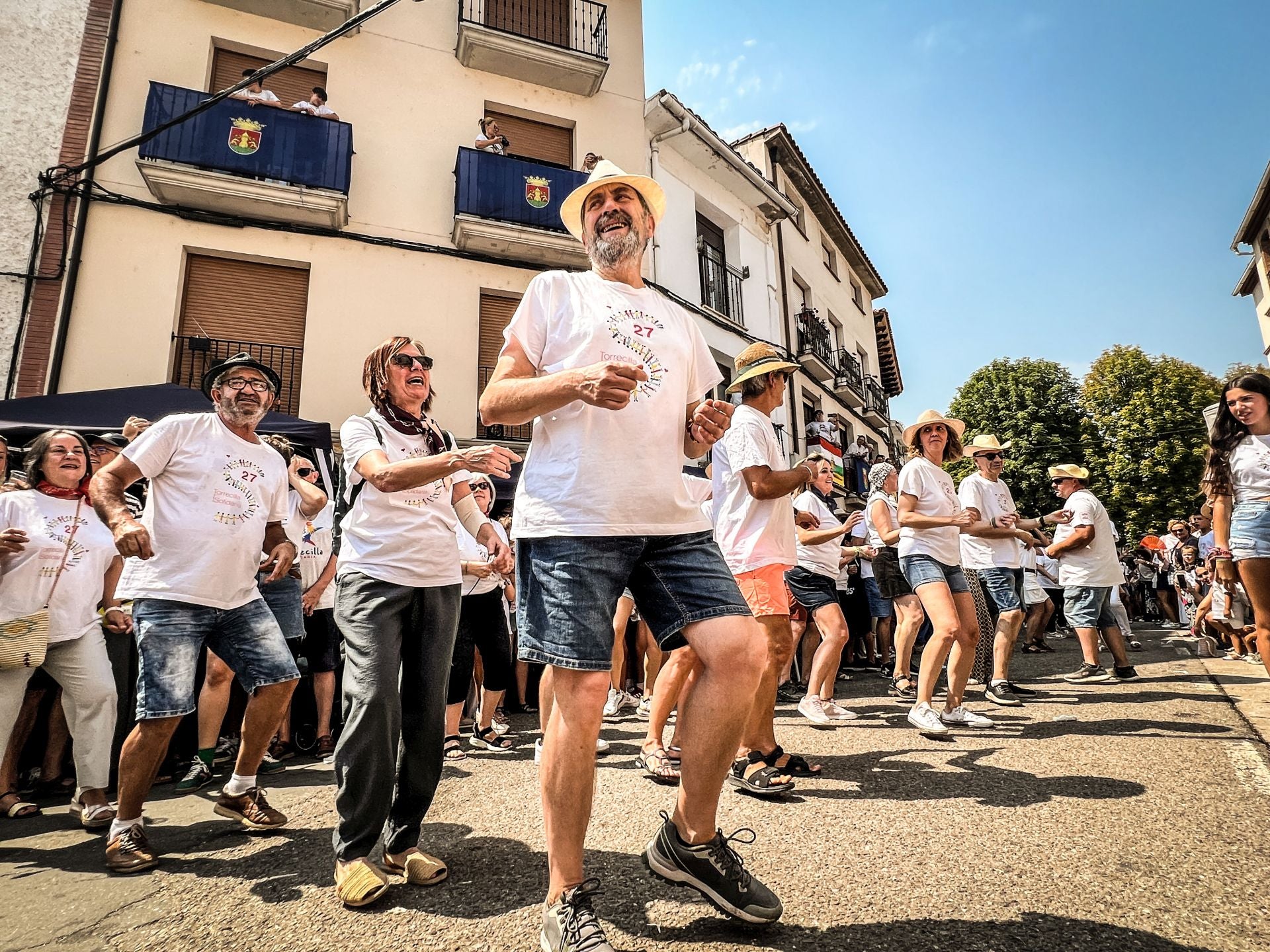 La Fiesta de la Solidaridad de Torrecilla reúne a miles de personas