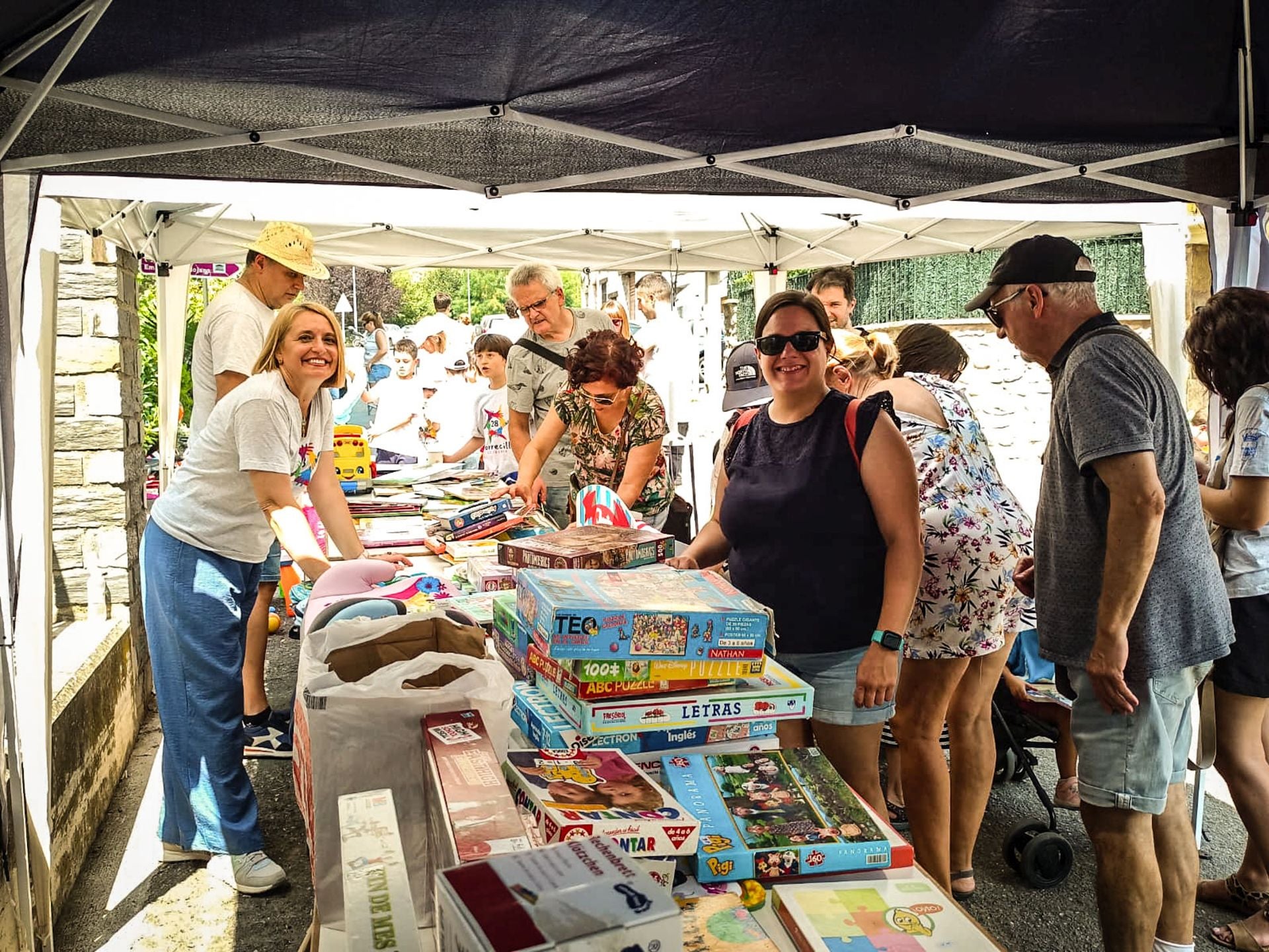 La Fiesta de la Solidaridad de Torrecilla reúne a miles de personas