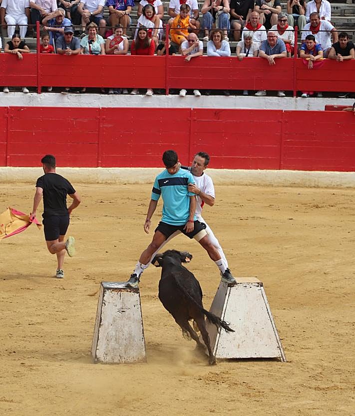 Imagen secundaria 2 - Del tesoro divino de la juventud