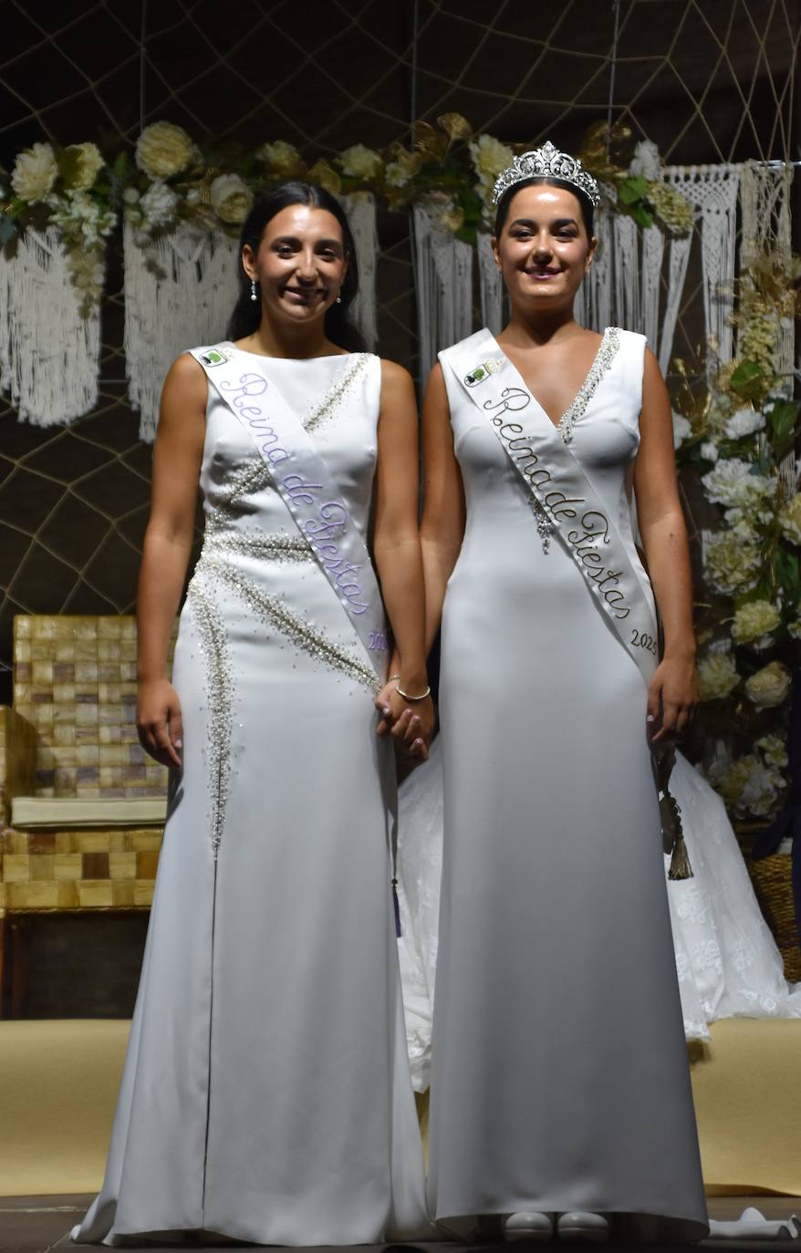 Las imágenes de la coronación de las reinas y damas de Aldenueva